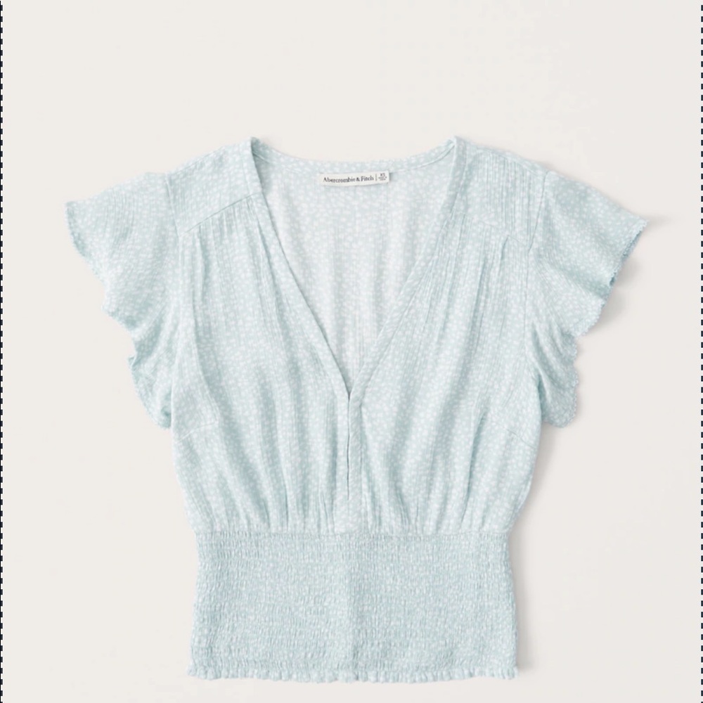 Abercrombie Smocked Waist Flutter Sleeve Blouse